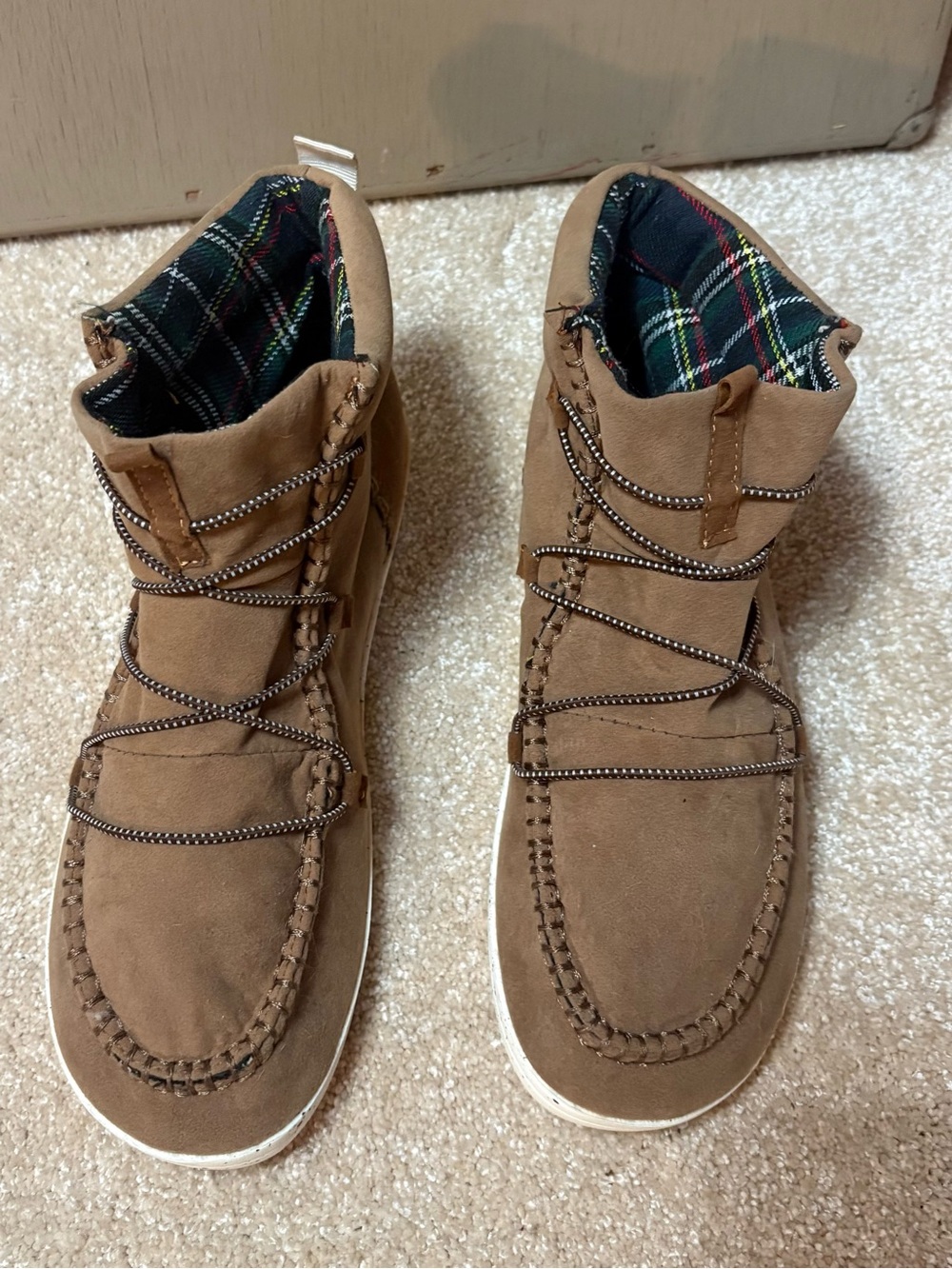 128) Brown Faux Suede Moc Toe Ankle Boots Plaid Lined Casual Shoes Size 8